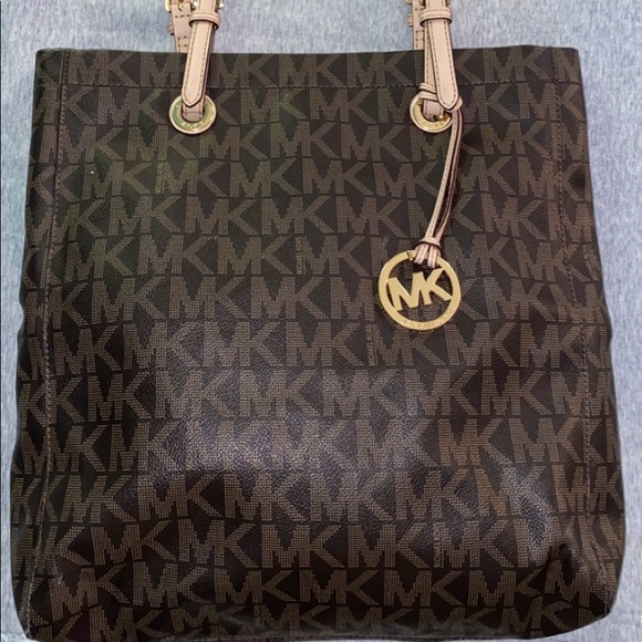 MK TOTE BAG - Picture 1 of 7
